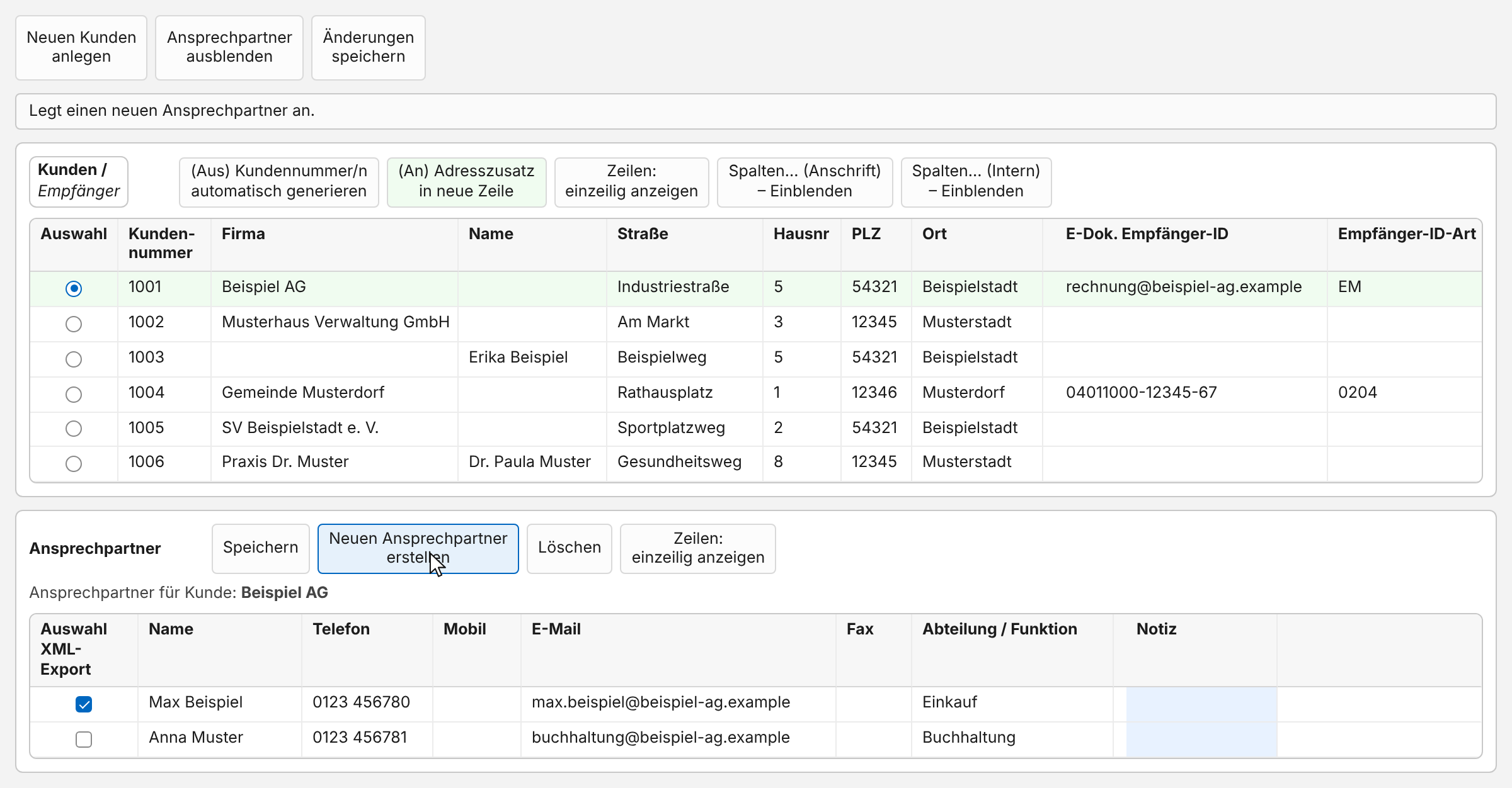 Kundenliste mit geöffneten Ansprechpartnern: vor den Kunden runde Auswahlknöpfe, Beispiel AG ist gewählt; unten der Bereich „Ansprechpartner“ mit zwei Ansprechpartnern, Max Beispiel ist für den XML-Export angehakt